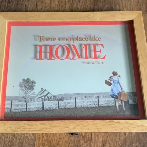 Hallmark Wizard of Oz Art - Picture 2 of 10